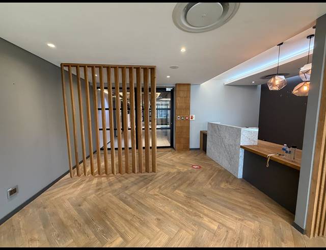 798.90M² BUILDING TO LET IN CAPE TOWN CITY CENTRE